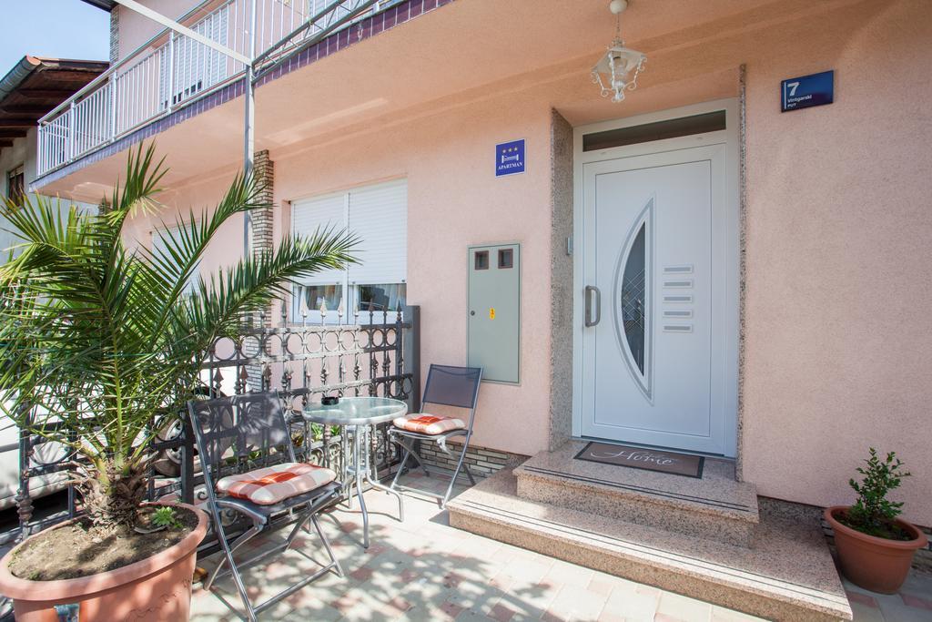 Apartment Marija Ζάγκρεμπ Εξωτερικό φωτογραφία